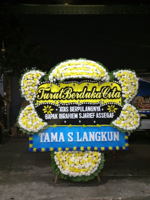 Papan Bunga Duka di Manna
